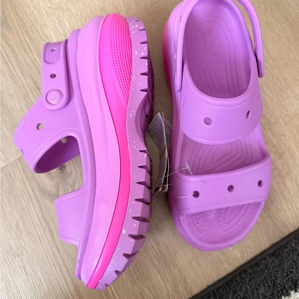CROCS Platform Slide Sandals in Bright Pink and Lavender - Picture 5 of 5